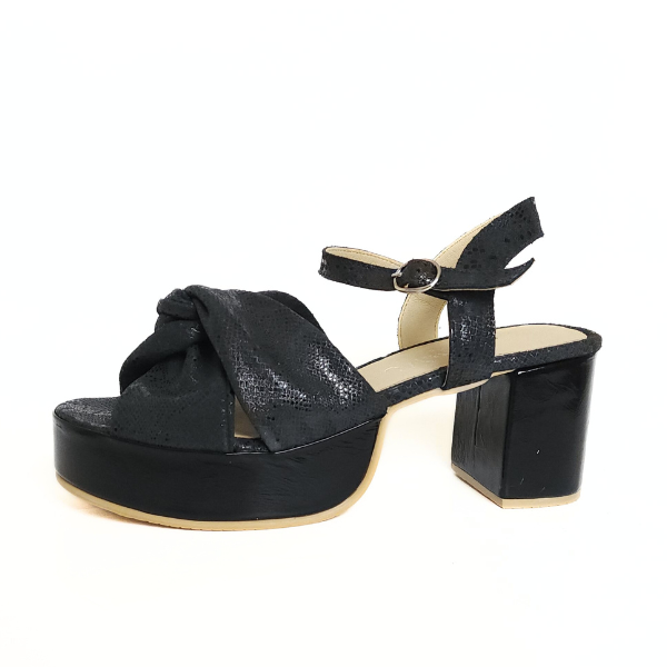 EMILIA NEGRO
